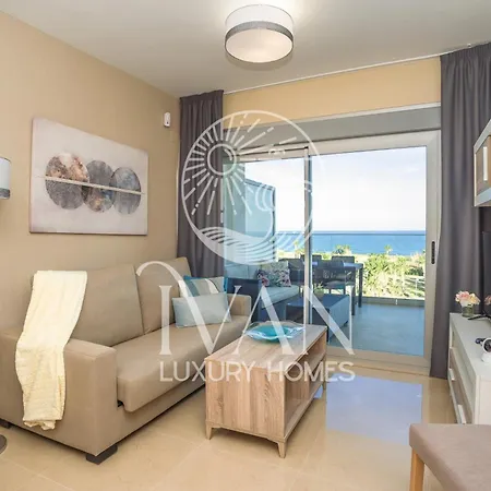 Casa Luz Ivan Luxury Homes 3ªpta Frontal 1ªlinea オロペサ・デル・マール