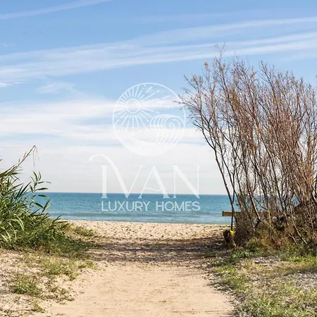 Casa Luz Ivan Luxury Homes 3ªpta Frontal 1ªlinea アパート オロペサ・デル・マール